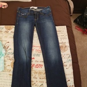 Hollister jeans